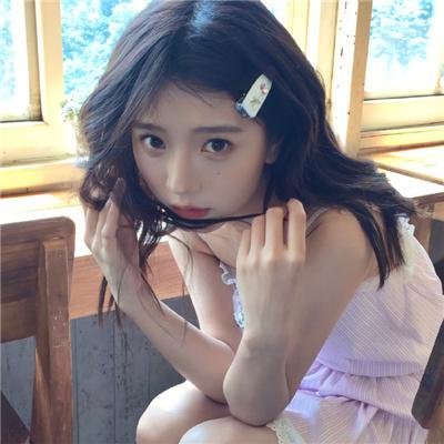 阿鹦爱说笑